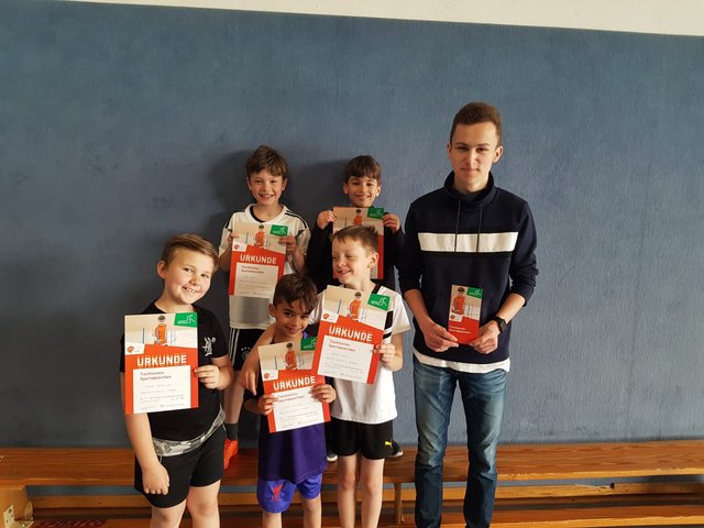 Auch die Gruppe der jüngeren Schüler war erfolgreich beim Tischtennis-Sportabzeichen. Foto: Stadt Iserlohn