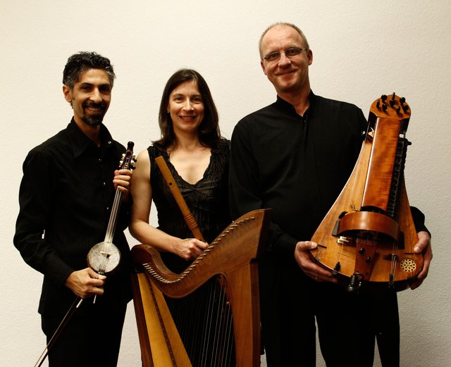 Traditionell beginnt der Pfingstsonntag mit einer Matinee in der Kapelle. Unter dem Titel „Stella Splendens“ unterhält das Ensemble Beltatz mit Melodien aus Orient und Okzident.