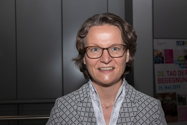 Ministerin Ina Scharrenbach engagiert sich sehr für das Projekt, "Uns wurde ein Erbe übergeben und wir haben den Auftrag es zu erhalten und zu pflegen".