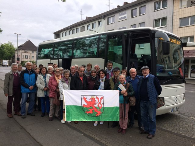 Die Stadtrundfahrt durch den Duisburger Norden zeigte viele Facetten des heimischen Umfelds auf. Kultur und Industrie in Vergangenheit und Zukunft beeindruckte die Teilnehmer.