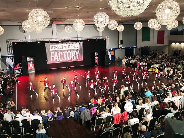 In der Weseler Niederrheinhalle wurde die Westdeutsche SDF Meisterschafte StreetDance ausgetragen.