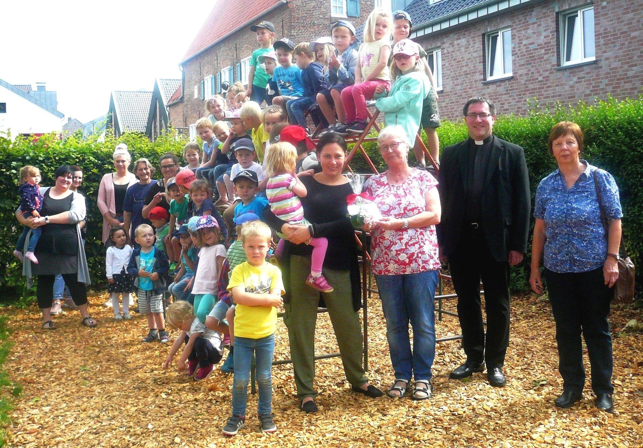  Nachträgliches Geburtstagsgeschenk: Spende der kfd Kranenburg für den Motiv 