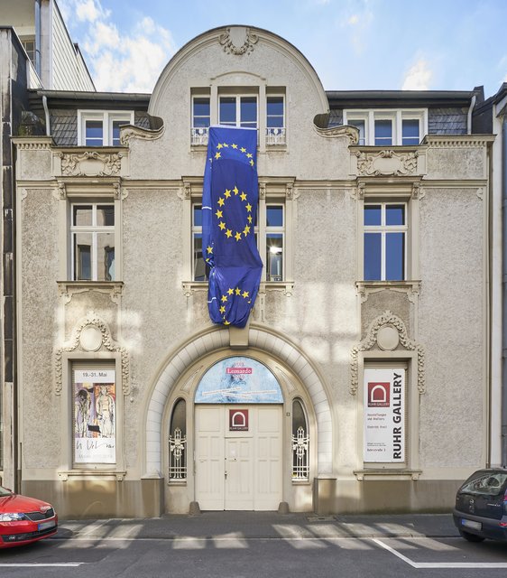 Kulturort für Jedermann in der Stadtmitte von Mülheim:
die VILLA SCHMITZ-SCHOLL, historisches Stammhaus der Tengelmann-Gründerfamilie