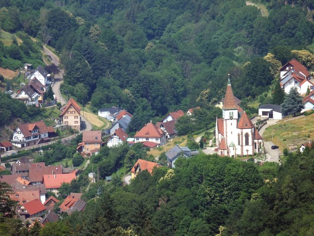 Die St. Maritiuskirche ist Blickfänger von Reichental.