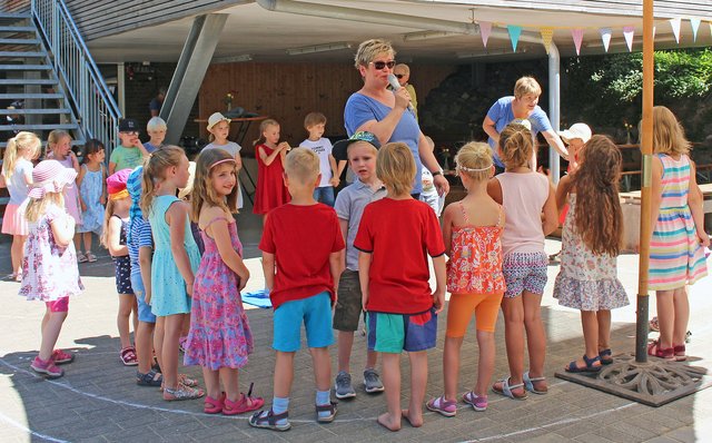 Foto © Jürgen Thoms - Aus der Serie: Hellweg-Kinderstätte e.V. -  Mehr als nur ein Sommerfest  
