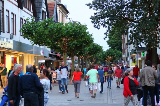 Die Einzelhändler freuten sich über volle Straßen und gute Umsätze.