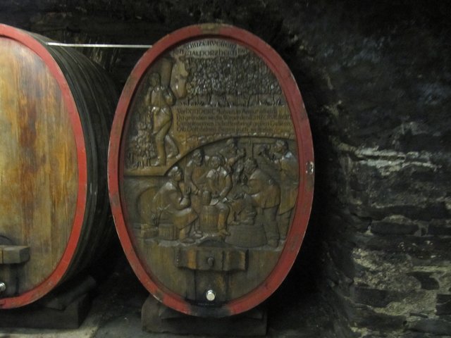 Weinkeller Waldporzheim!