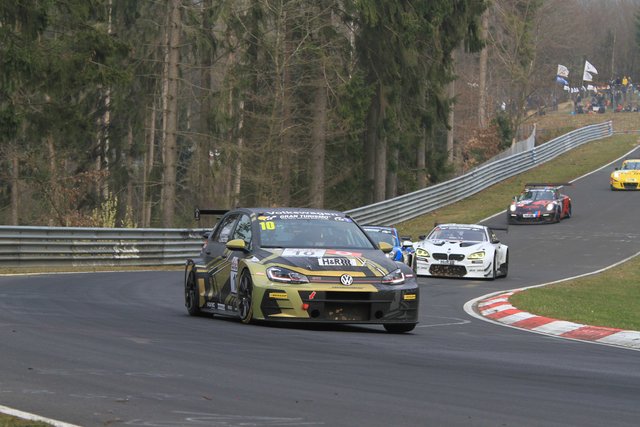 Vom AMC Duisburg e. V., Benjamin Leuchter im VW Golf GTI TCR