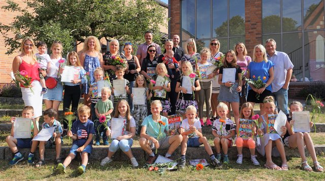 Am Wochenende erhielten die bilingualen Kinder und Jugendlichen aus Haltern am See und dem Umkreis ihre Zeugnisse.