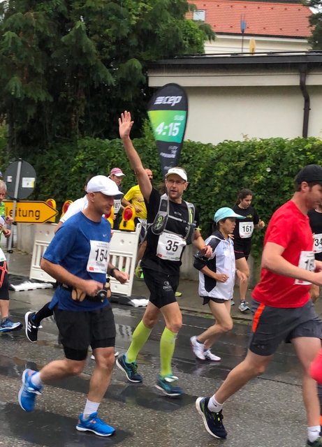 Hier bin ich …..Detlef Blässe als Pacemaker Marathon in Füssen.
