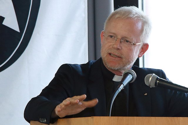 Der ehemalige Brackeler Kommende-Direktor Prof. Dr. Peter Schallenberg, Inhaber des Lehrstuhls für Moraltheologie und Ethik an der Theologischen Fakultät Paderborn, hielt die Freisprechungsrede.