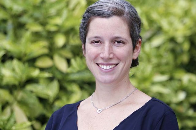 NABU-Expertin Nora Scholpp