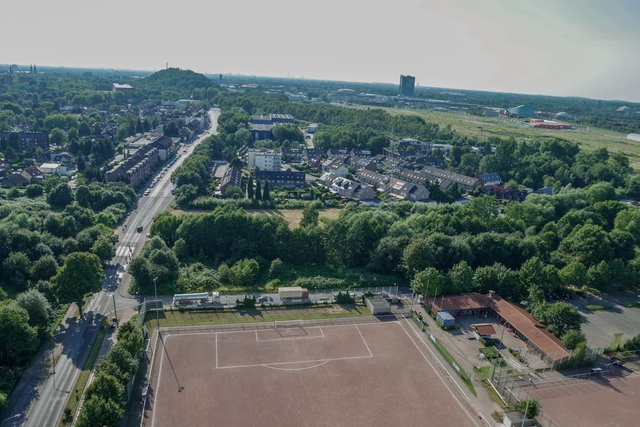Die Platzanlage im Ortsteil Frintrop wird sich in den nächsten Monaten komplett verändern. Am Schemmannsfeld entsteht unter anderem ein Sport- und Bürgerpark.