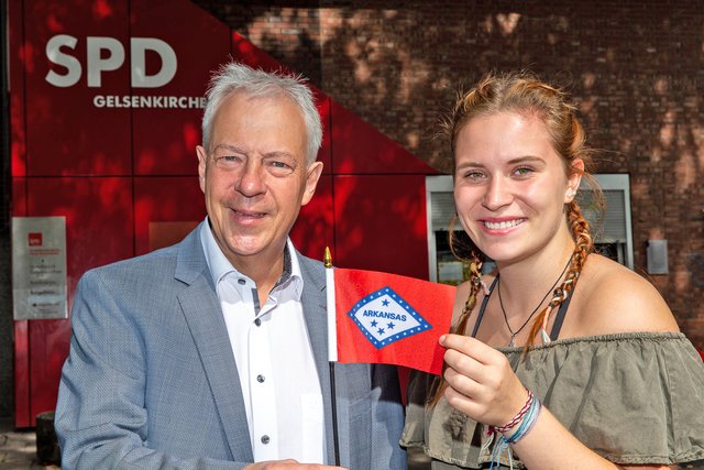 Nadine Bentz (r.) lebte im naturreichen Bundesstaat Arkansas. Markus Töns freut sich immer, jungen Menschen dieses Erlebnis ermöglichen zu können.