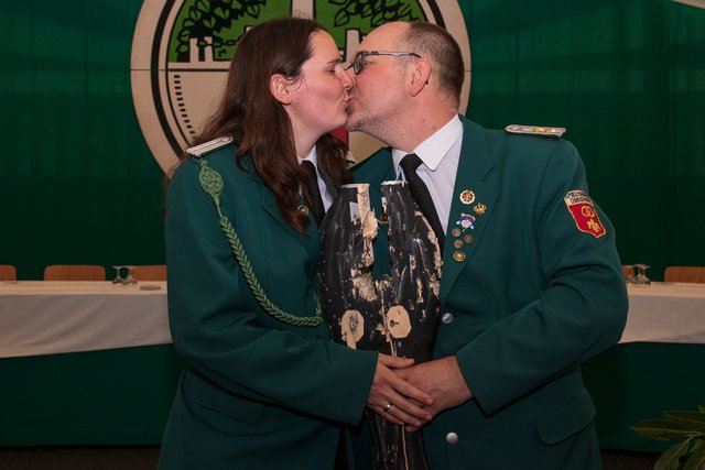 Der neue König Bodo Immig mit seiner Königin Mechthild Braun-Immig