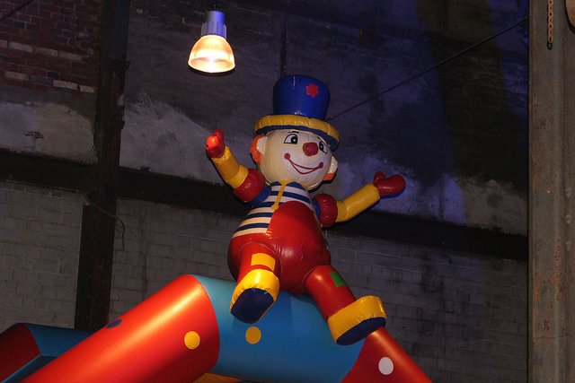 Foto © Jürgen Thoms -  Aus der  Serie: Ein gelungenes Familienfest im Förderturm Bönen