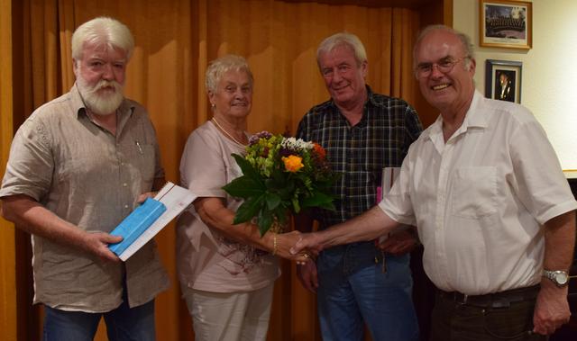 Von links: Johannes-Wilhelm Driesen, Wilma Puschmann, Achim Semelink und Wilhelm Windszus