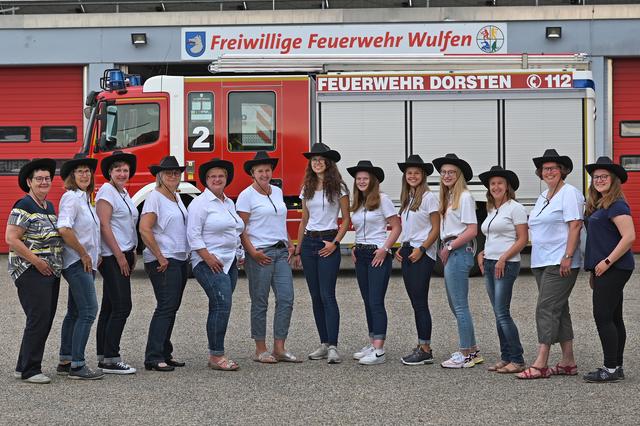 Frauen aus der Feuerwehr haben für diesen Tag extra Tänze einstudiert. Ihr Auftritt ist gegen 18.30 Uhr geplant.