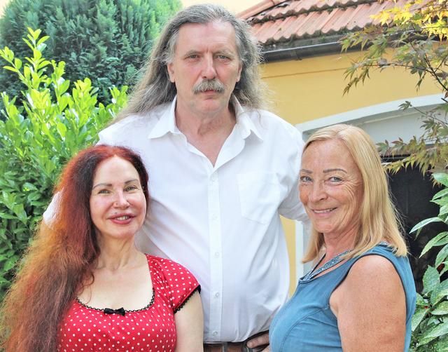Ilona Weinberger, Ulrich Herrmann und Gabie Moy-Dunkel (rechts) freuen sich auf weitere Mitstreiter. Foto: Pielorz