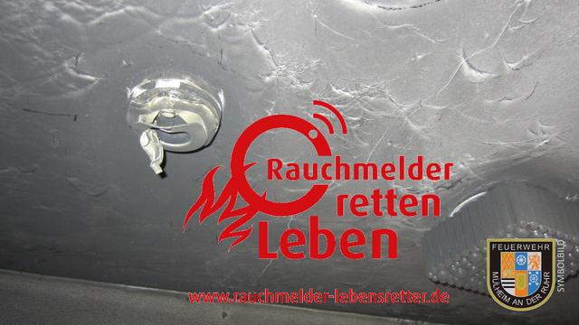 Rauchwarnmelder alarmieren bevor etwas Schlimmeres passiert. Jeder sollte sie haben.