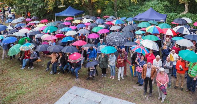 Die bunten Regenschirme waren in dieser Woche eines Zeichen des Bürgerprotestes.