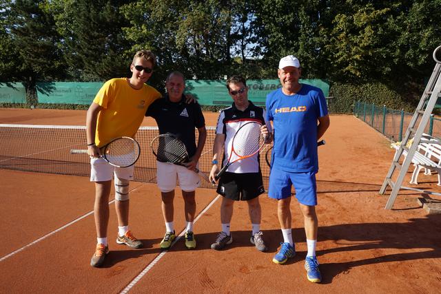 Die integrativen Doppel traten mit jeweils einem Spieler mit und einem ohne Handicap an.
