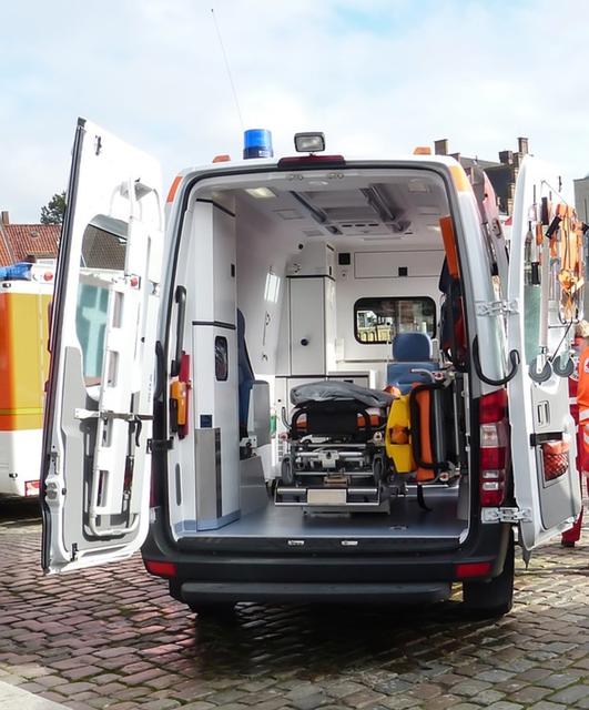 Ein 85-jähriger musste in Marl nach einem Unfall ins Krankenhaus eingeliefert werden.