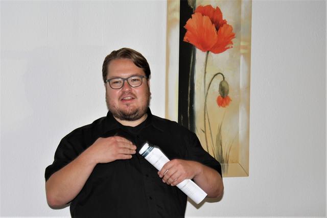 Fabian Schneider präsentierte die Umfrage der CDU.