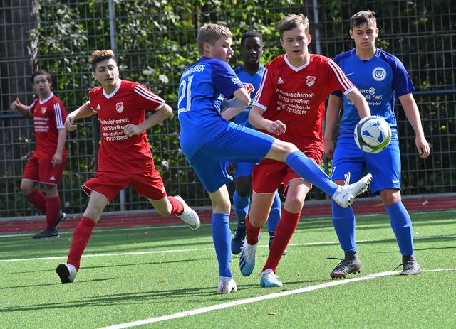 Obwohl sie bereits mit 3:0 führten, mussten sich die Kettwiger B-Junioren noch geschlagen geben.
Foto: Bangert