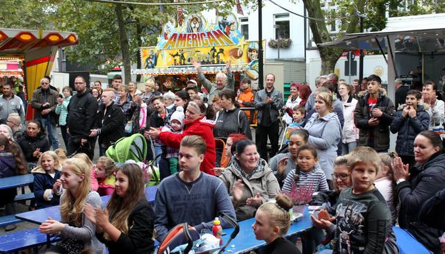 Auch in diesem Jahr wird es wieder regen Besuch beim diesjährigen Hamborner Herbst gaben. Jetzt hoffen die Verantwortlichen natürlich auf einen einigermaßen gnädig gestimmten Wettergott.
Foto: Reiner Terhorst