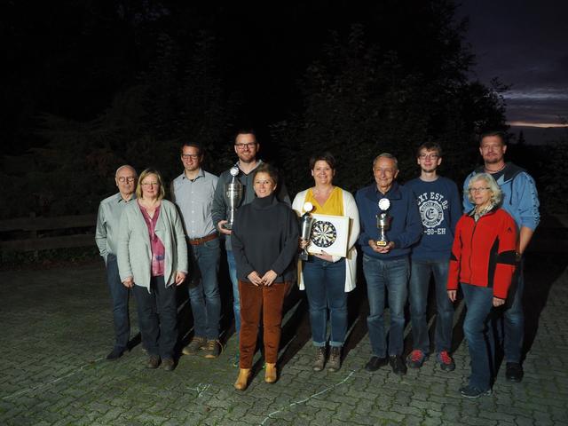 Die Sieger des Pokalschießens der dritten Kompanie der Arnsberger Bürgerschützengesellschaft.