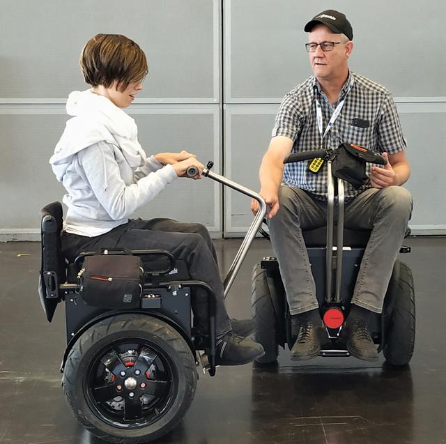Peer-Beraterin Maren Cramer mit Thorsten Pütger von der Firma Frankie GmbH