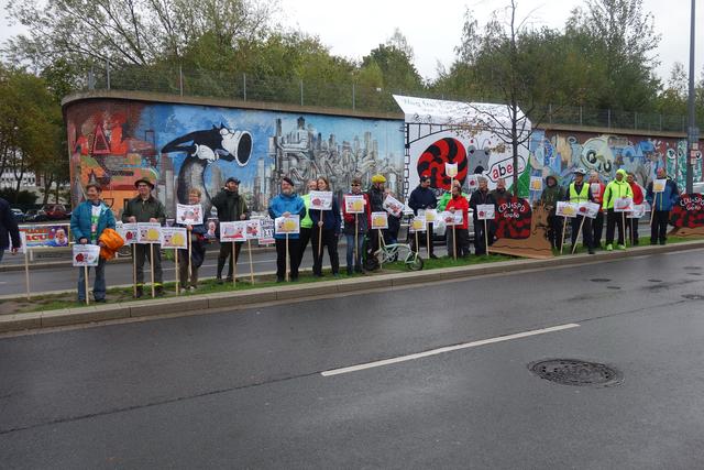 DEMO, denn dank Groko kriecht der RS1 nur im Schneckentempo. Radler empfinden die neue 3. Machbarkeitsstudie als unnötige Hinhaltetaktik.  | Foto: Schattberg