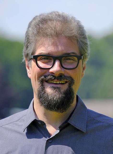 Pfarrer Armin Rosen, Gemeindepfarrer der Ev. Kirchengemeinde Pfalzdorf und Nierswalde, wird diese zum 1. Februar 2020 verlassen.
