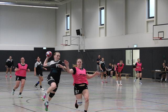 Auch die Asselner Damen erwischten einen guten Tag. | Foto: TV Asseln