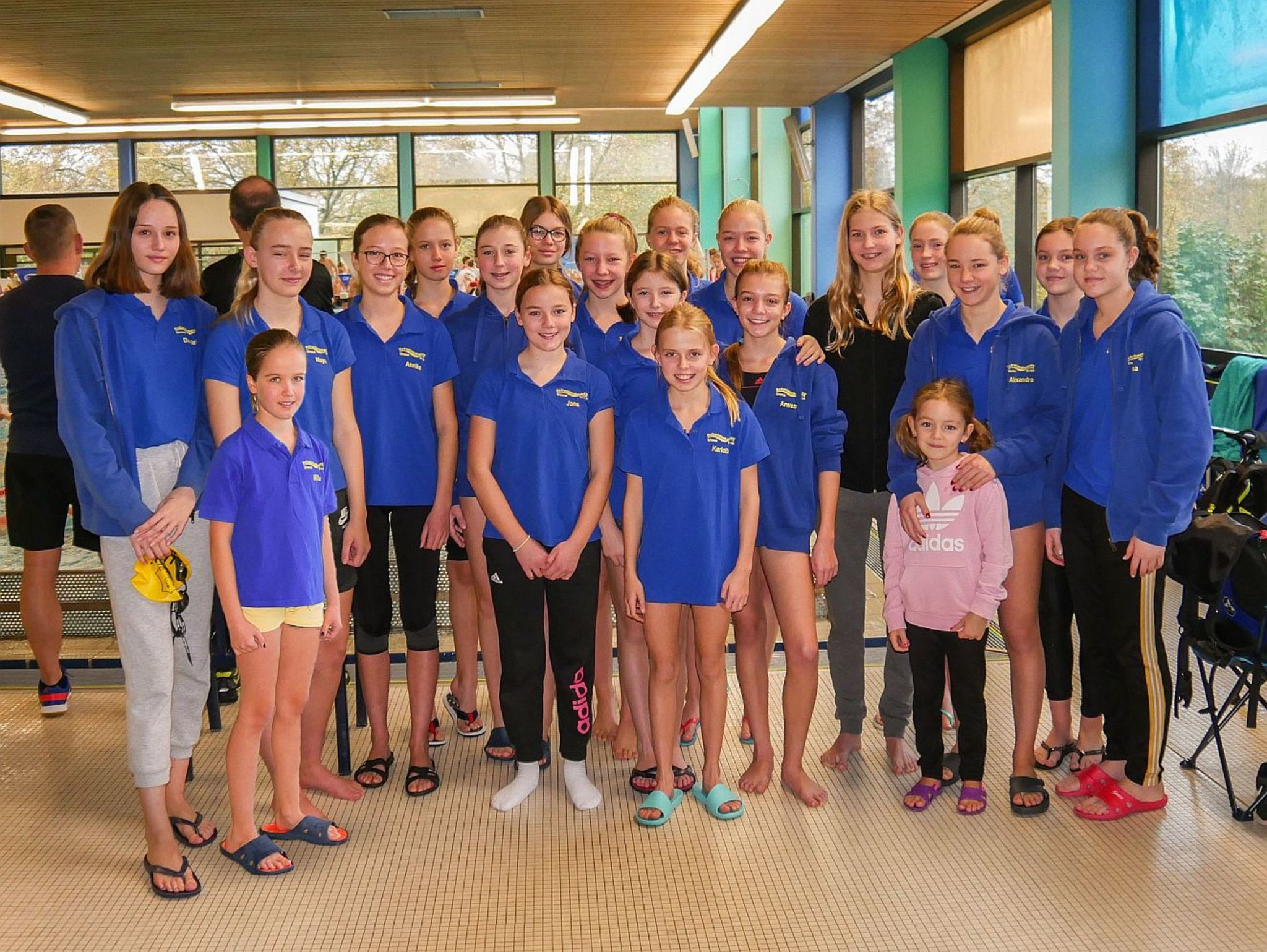 Schwimmfreunde-Mädchen starteten beim Bezirksfinale - Unna - Lokalkompass.de