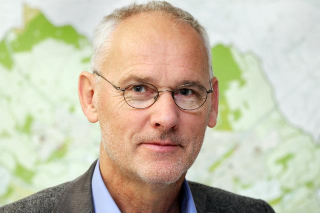 Arnold Reeker stellt sich in seinem Kommentar gegen wüste Beleidigungen.