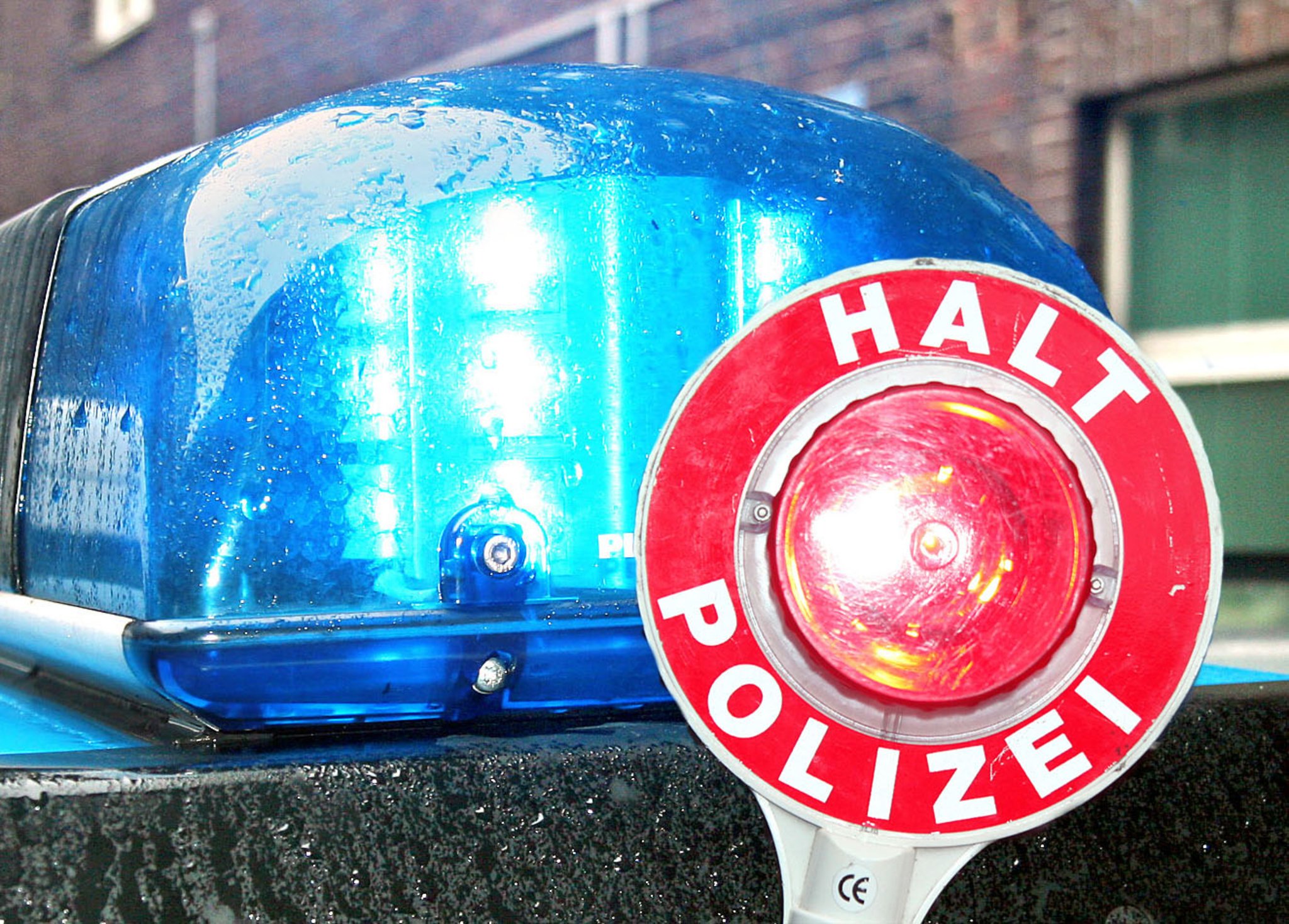 Marl: Autofahrer kümmert sich nicht um verletzte Schülerin (10) - Marl - Lokalkompass.de