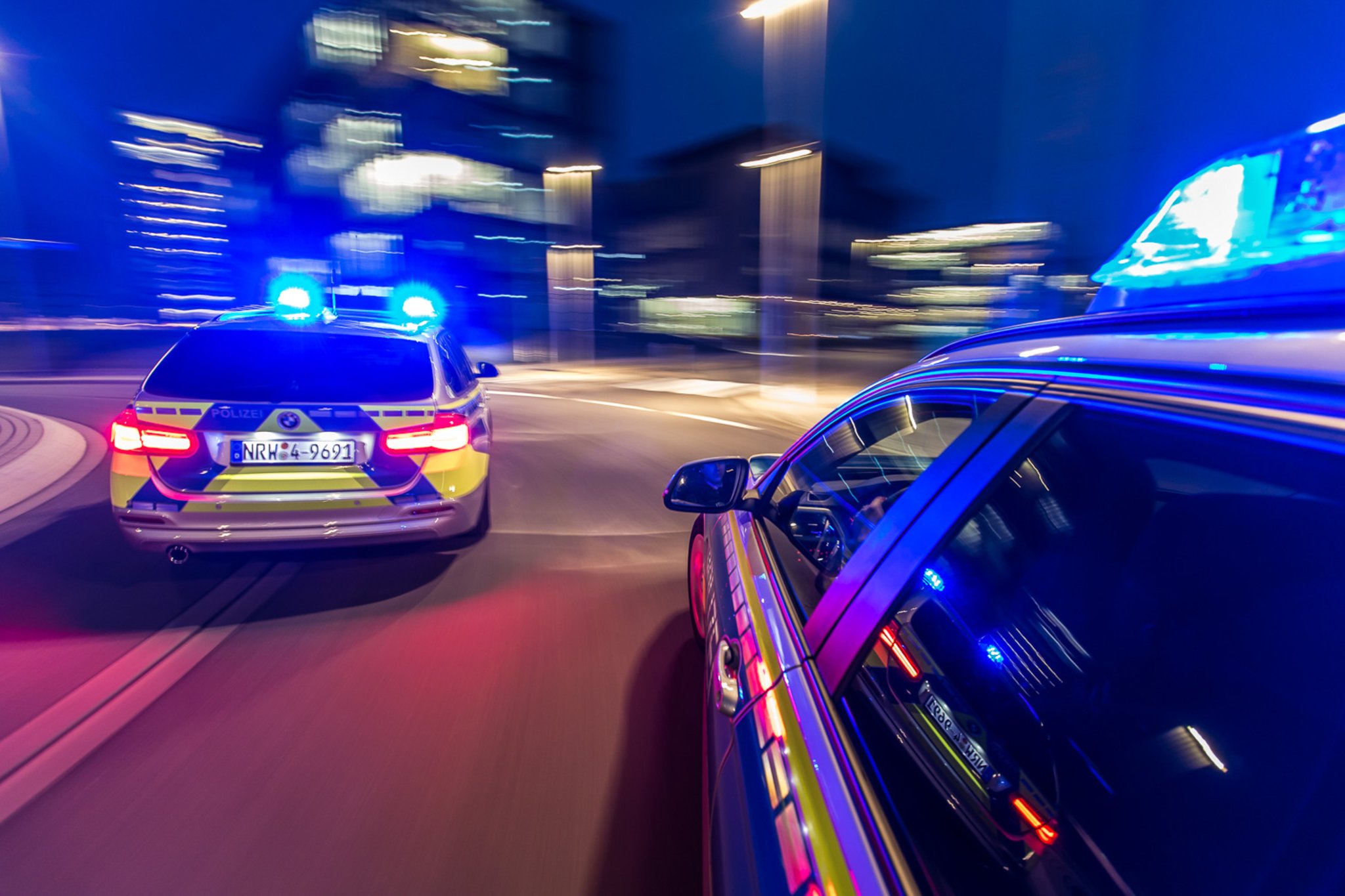 Polizei sucht nach vier Tätern: Hildener Jugendliche ausgeraubt - Lokalkompass.de