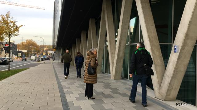 Auf dem Weg zu Eingang II 