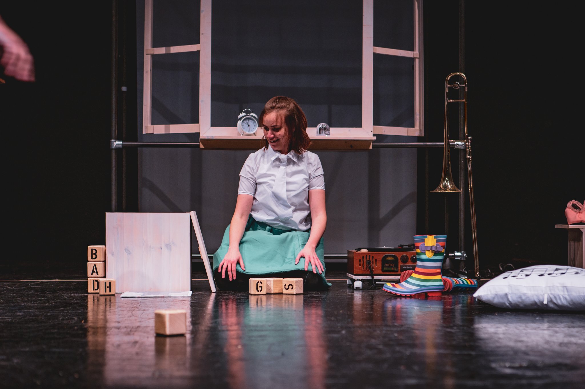 Das Fenster Theater Interpretation „Silence oder wie ich aus dem Fenster klang“ im Prinz Regent Theater