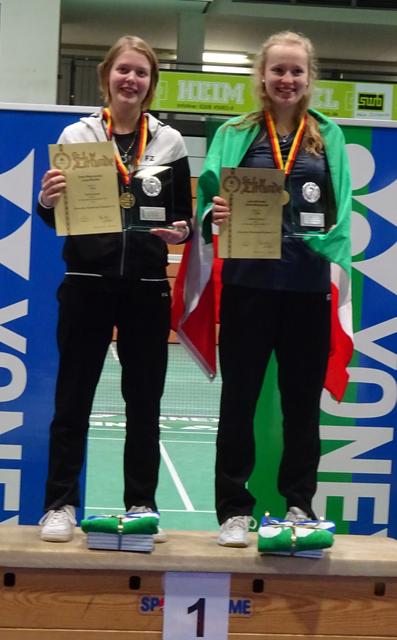 ... und stolz auf den Sieg auch im Doppel U19