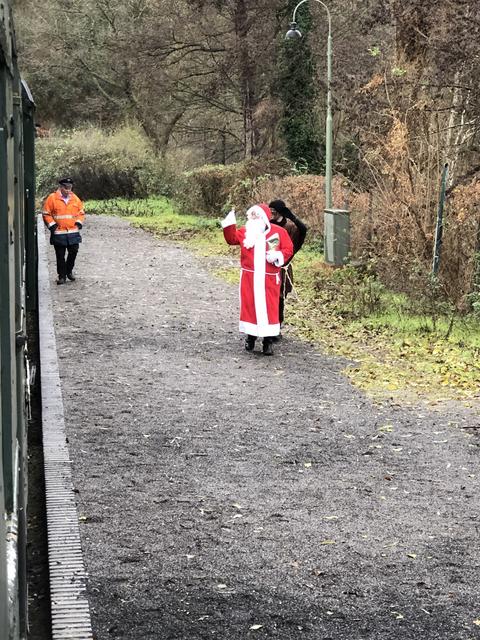 Der Nikolaus kommt | Foto: Umbehaue