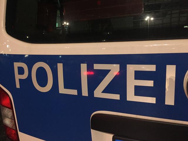 Unbekannte Täter zerkratzten Fahrzeuge an der Beethovenstraße. | Foto: Nina Sikora