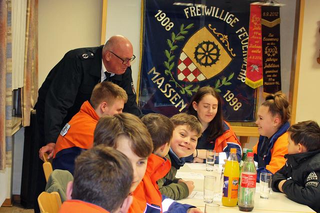 Foto © Jürgen Thoms -  Aus der Serie: Mitgliederversammlung der Jugendfeuerwehr  der Kreisstadt  Unna - Gruppe West -  2020