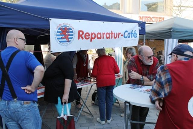 Das Team vom Reparatur - Cafe Horst