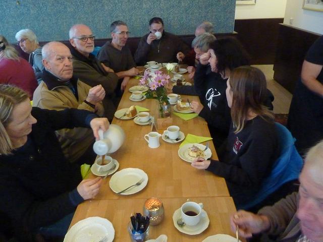 Zum Abschluss gab es Kaffee und Kuchen im Weseler "Cafe Vesalia"