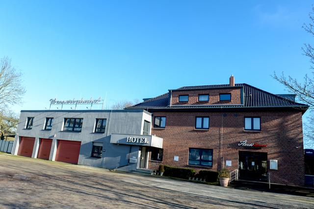 Wasserbahnhof auf der Schleuseninsel schließt Ende des Jahres: Franky's ...