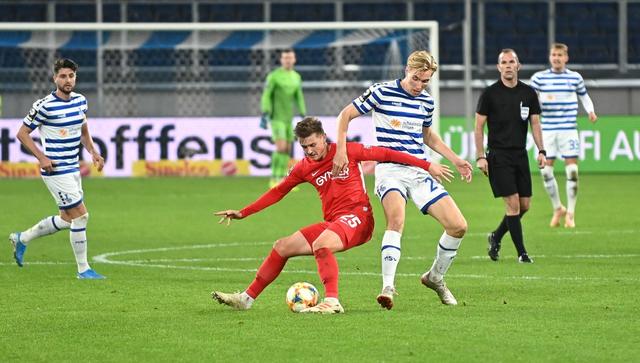 Moritz Stoppelkamp und Lukas Boeder müssen beim Spiel gegen Ingolstadt auf das Zusammenspiel mit Stürmer Vincent Vermeij (Bildmitte) verzichten. Aufgrund eines grippalen Infekts kann der achtfache Torschütze nicht mitwirken.
