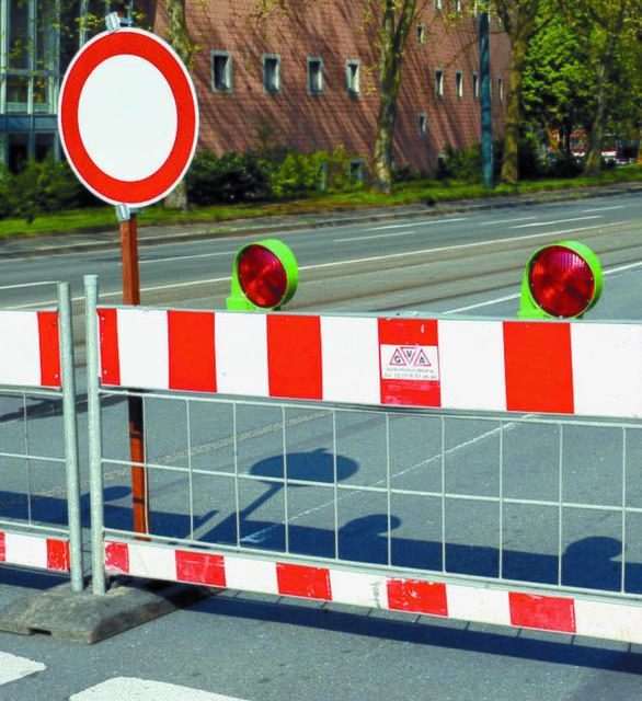 Die Vollsperrung auf der Herner Straße dauert an.